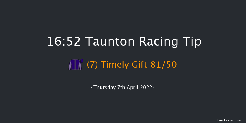 Taunton 16:52 Handicap Chase (Class 5) 23f Mon 14th Mar 2022