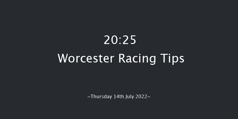 Worcester 20:25 Maiden Hurdle (Class 4) 23f Mon 4th Jul 2022